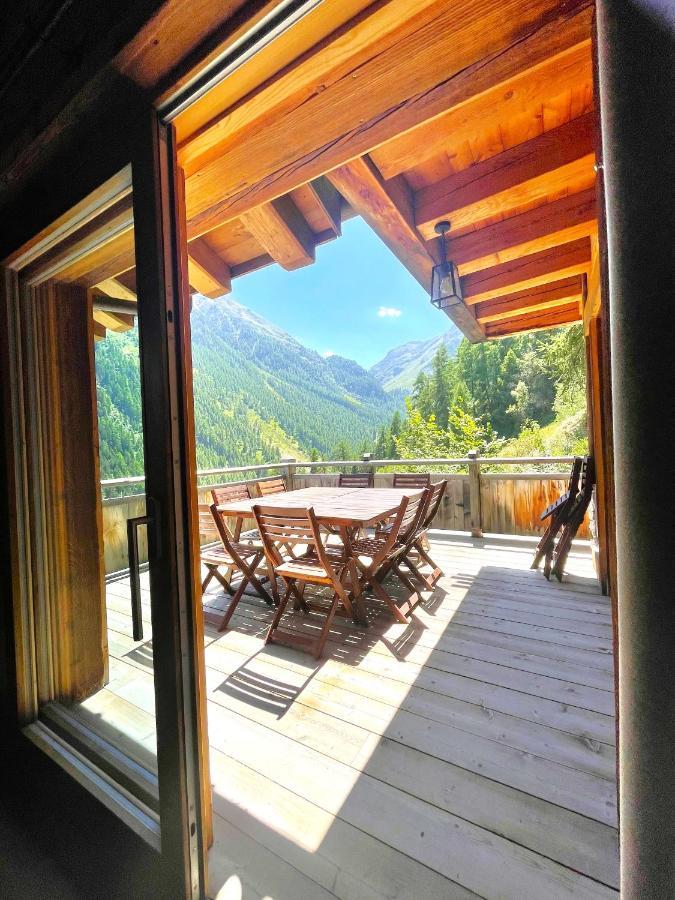 Chalet Ourson Brun By Mrs Miggins 格里门茨 外观 照片